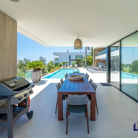 Villa Rabella - 5br Luxury Seaviews Amenities Estepona