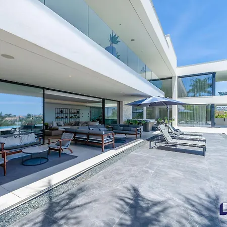Villa Rabella - 5br Luxury Seaviews Amenities