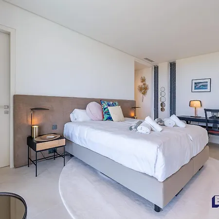 Rabella - 5br Luxury Seaviews Amenities
